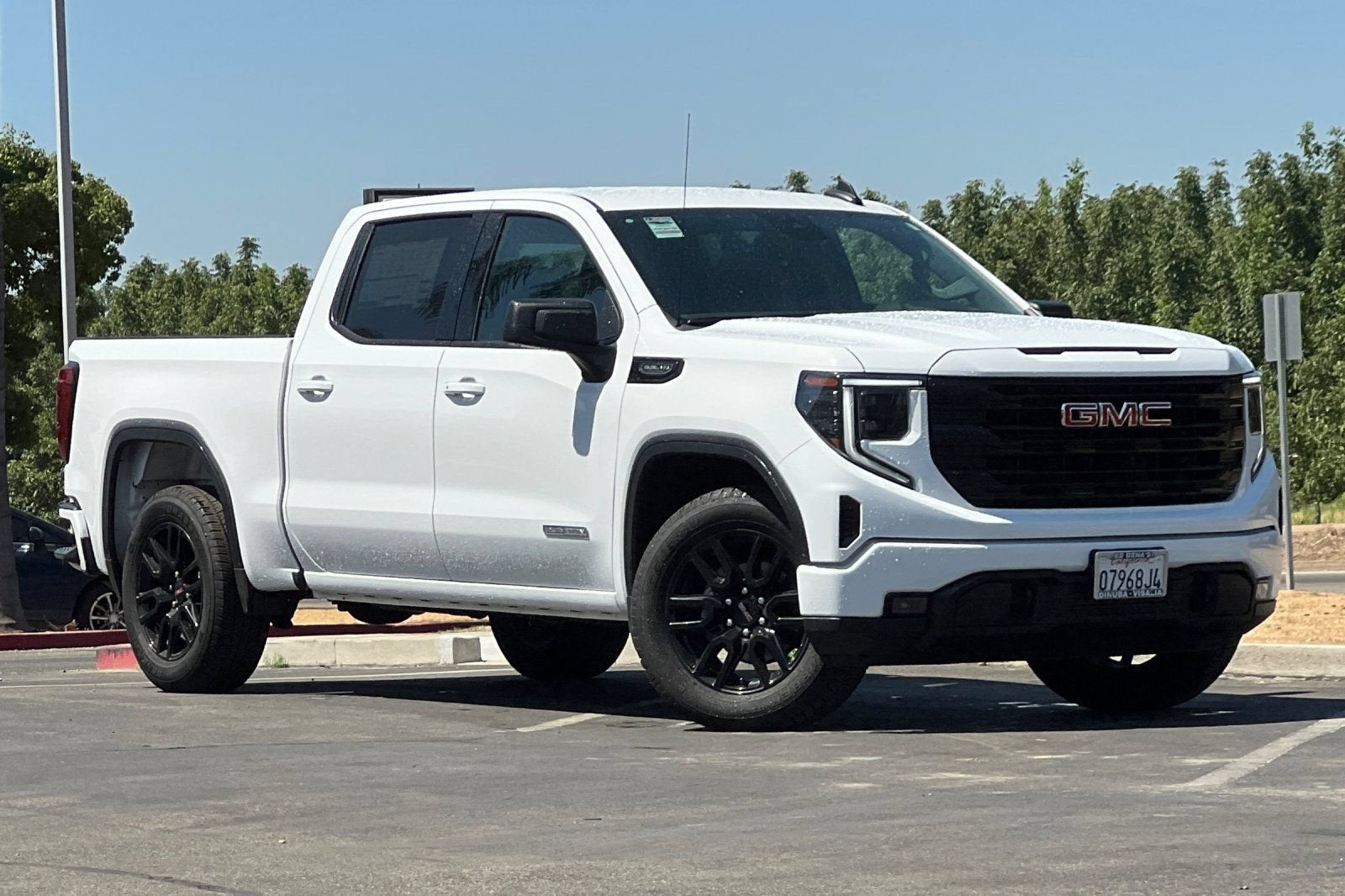 gmc sierra 1500 2026 1GTPHCED6TZ155379 image gmc sierra 1500 2026 1GTPHCED6TZ155379 image
